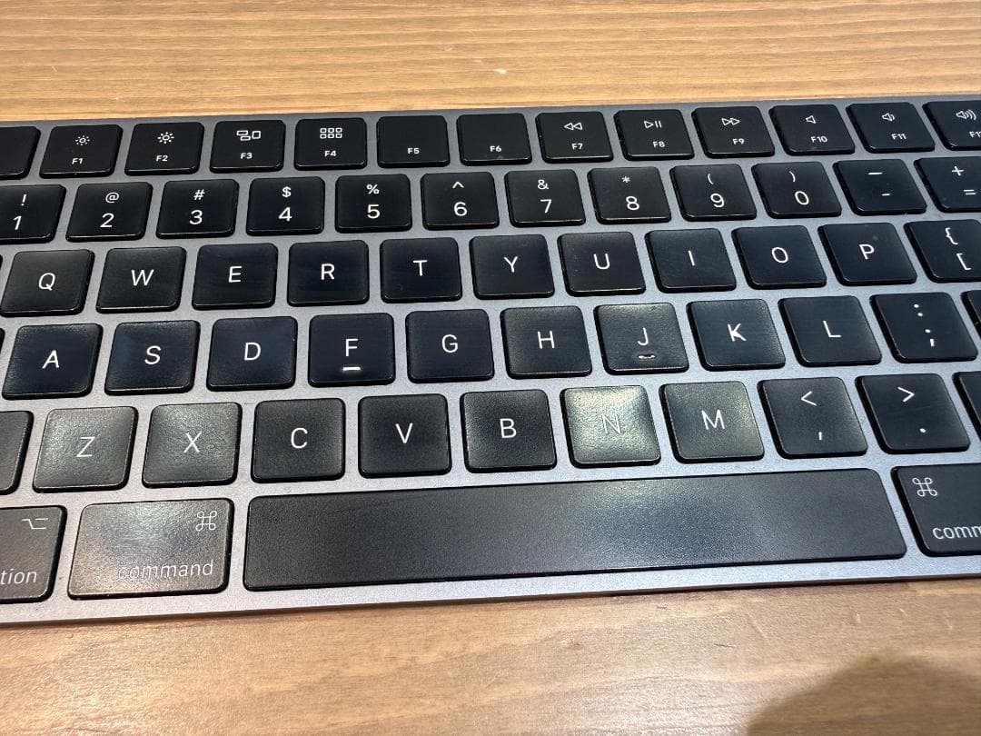 Magic Keyboard テンキー付き 英語（US） スペースグレイ