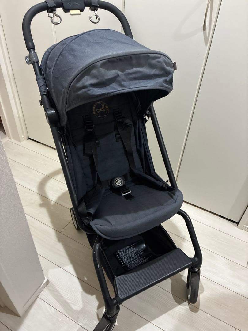 cybex 折りたたみ式ベビーカー