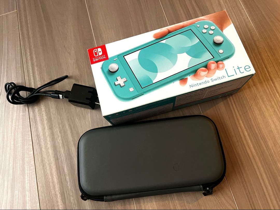 【さとる様】Nintendo Switch Lite 本体/充電器、箱、ケース