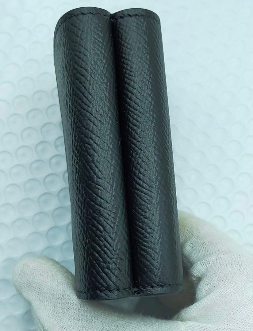 celine 財布　ウォレット　付属品完備　三つ折り財布　ブラック