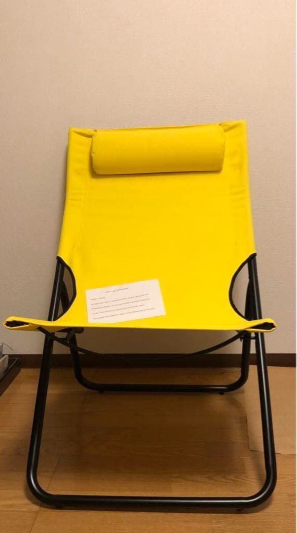 アクタス　チェアー　黄色と赤色の2脚　キャンプ•バルコニー用　室内用