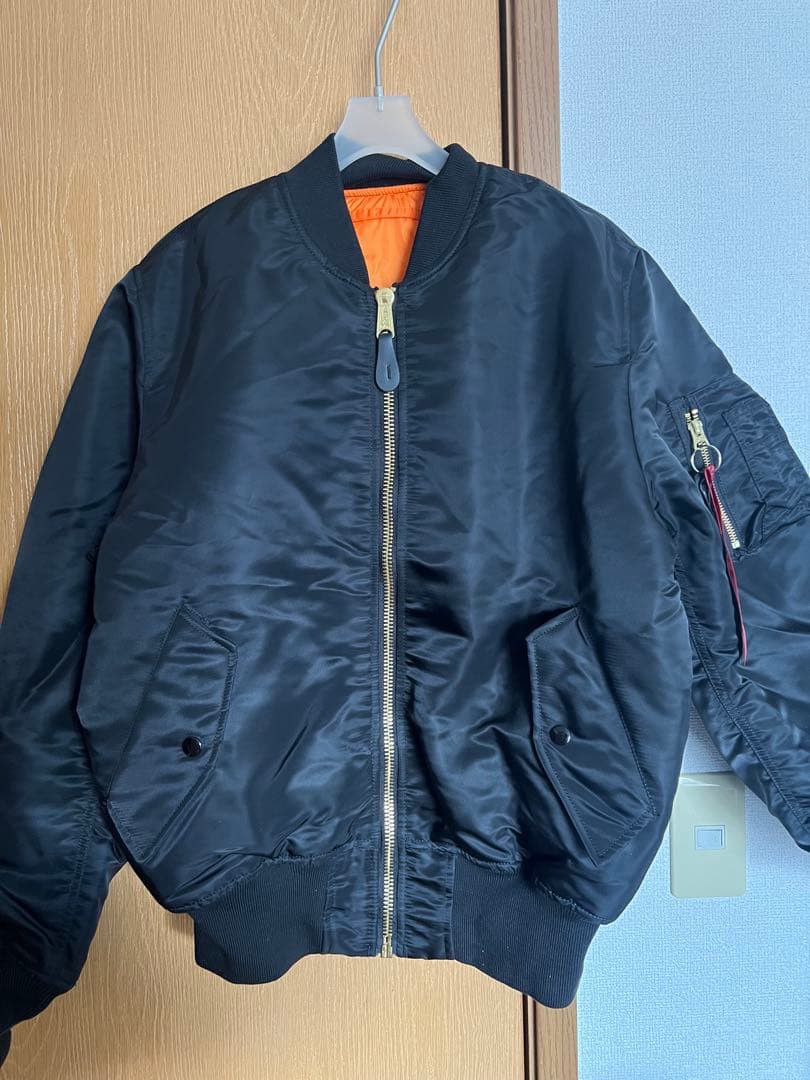 アルファ インダストリーズ MA-1 ブラック M