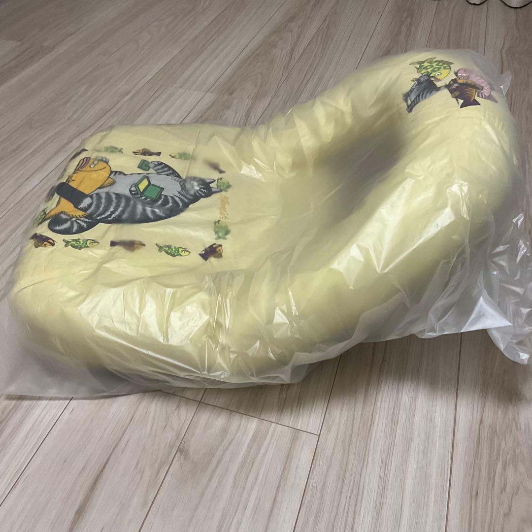 【箱ネコ】【激レア】クリバンキャットの座椅子　リクライニング　１脚