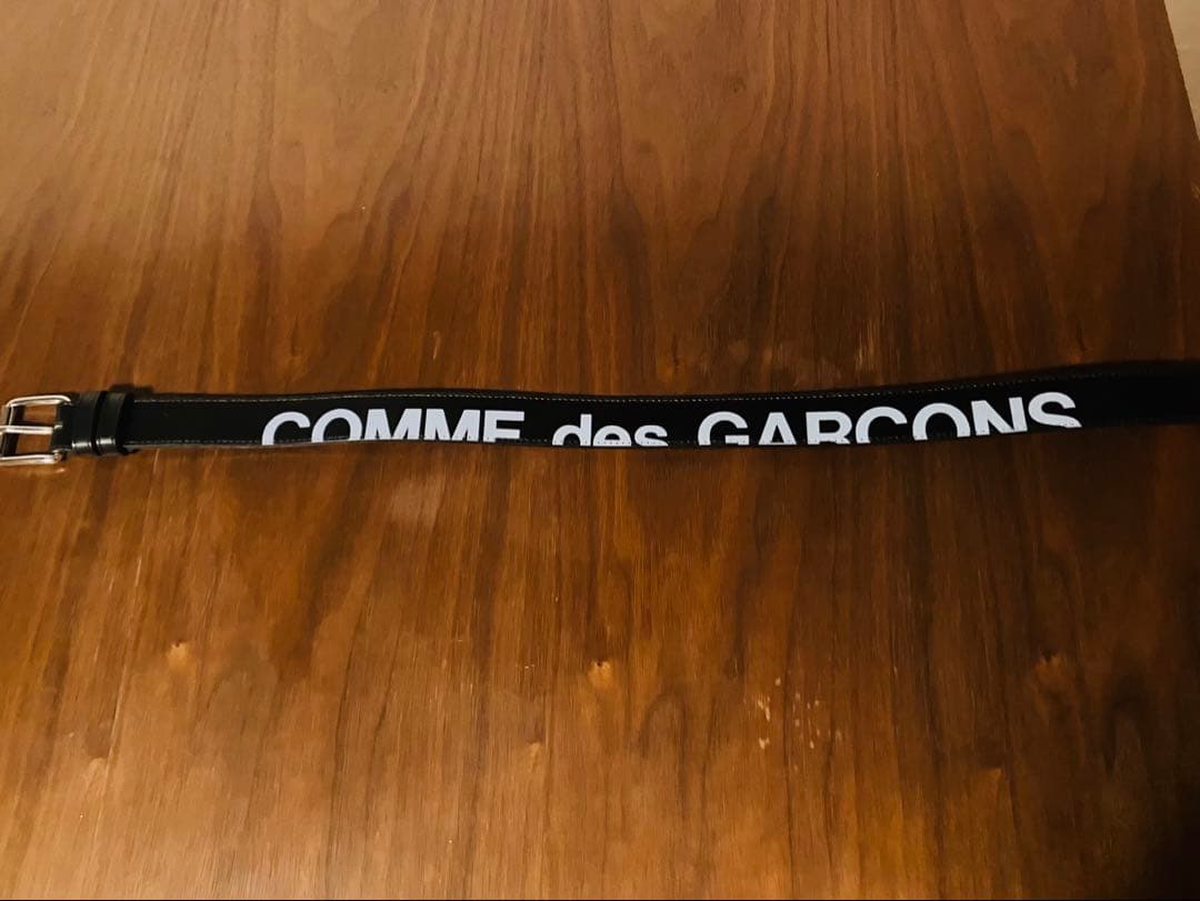 COMME des GARÇONS ロゴ入りベルト M