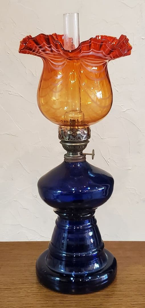 金魚鉢型　オイルランプ　かきあげ　波状紋　約４６cm コバルト　赤橙