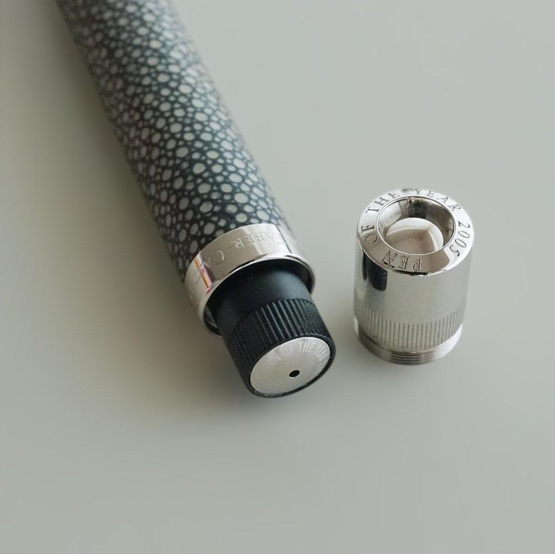 【グラフフォンファーバーカステル】万年筆　ペン・オブ・ザ・イヤー2005