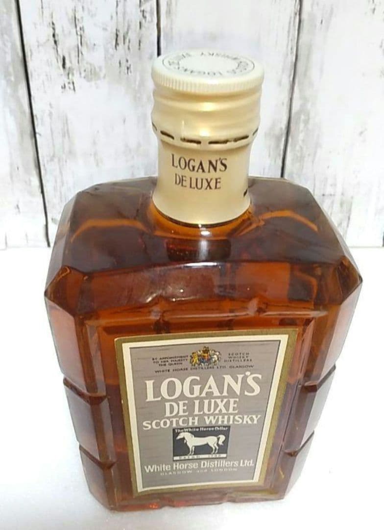 ローガンデラックス 旧ボトル LOGAN 古酒 ウイスキー 白ラベル レア 銀色