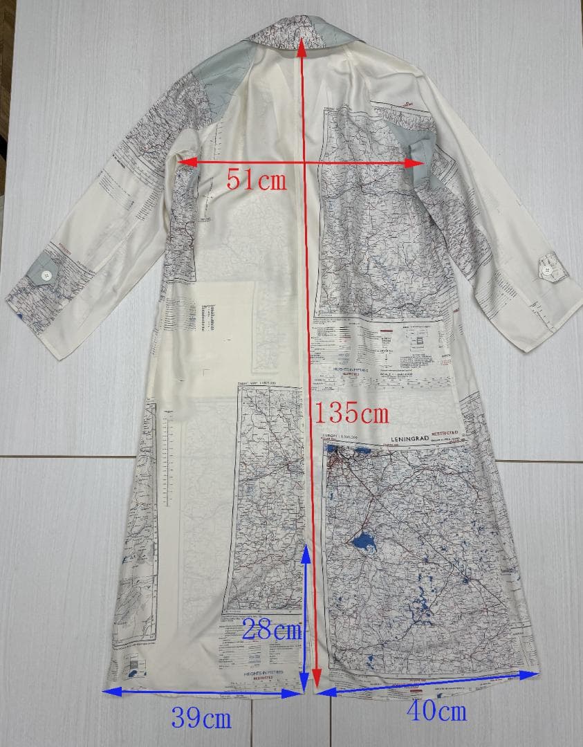 セリーヌ　フィービー期 　ICONIC MAP TRENCH IN SILK