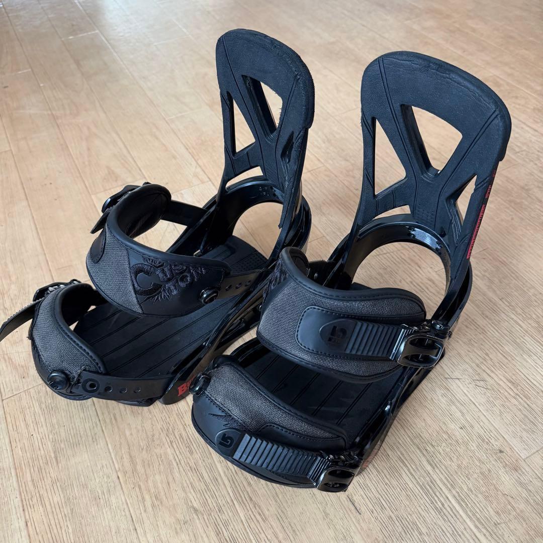 美品！人気ビンディング！ BURTON CUSTOM Re:Flex Sサイズ