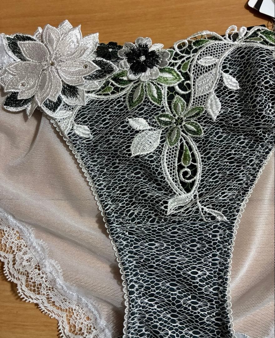 Salute NTJ224 ホワイト キャミソールスリップL &ショーツLセット