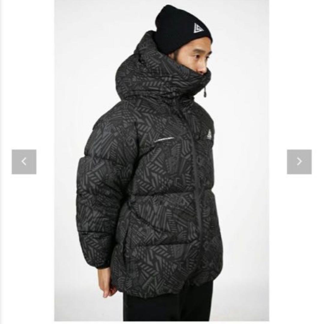 ルースイソンブラ　ダウンジャケット