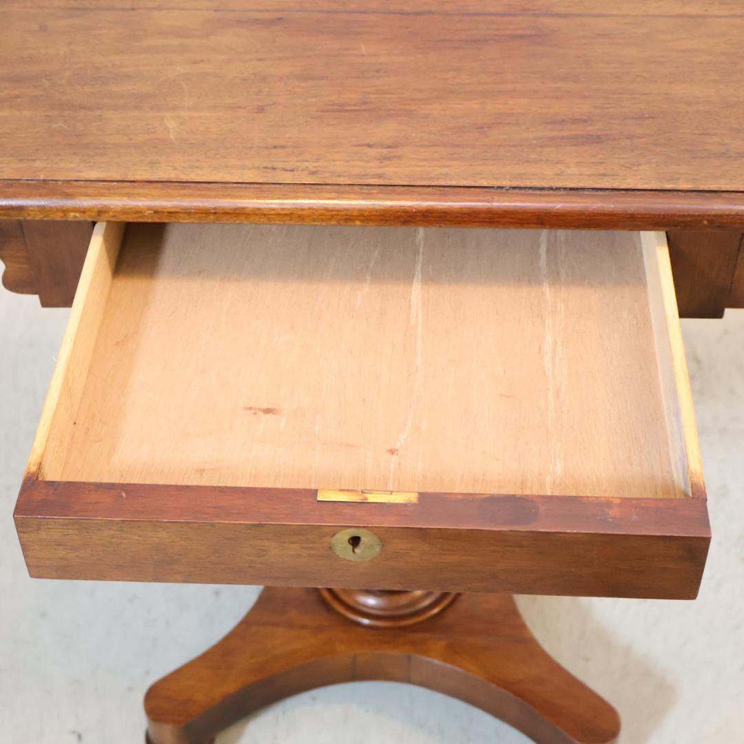 英国アンティーク マホガニー材 ソーイングテーブル サイドテーブル クラシック