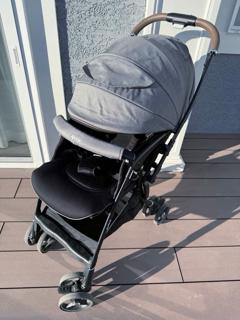 アップリカ ラクーナクッション フリーAC