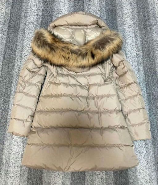 【2回着用】TATRAS×TOMORROWLAND SARMA レディースダウン