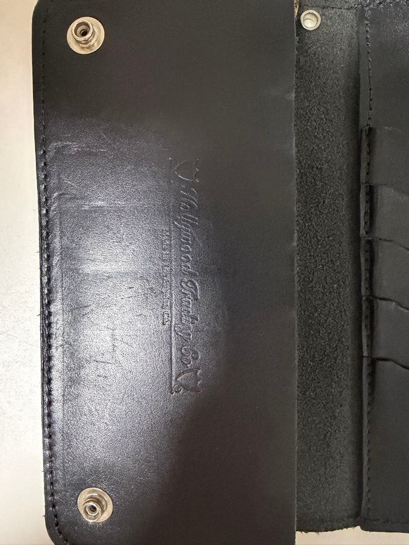 アルミン　Hollywood Trading Company 長財布