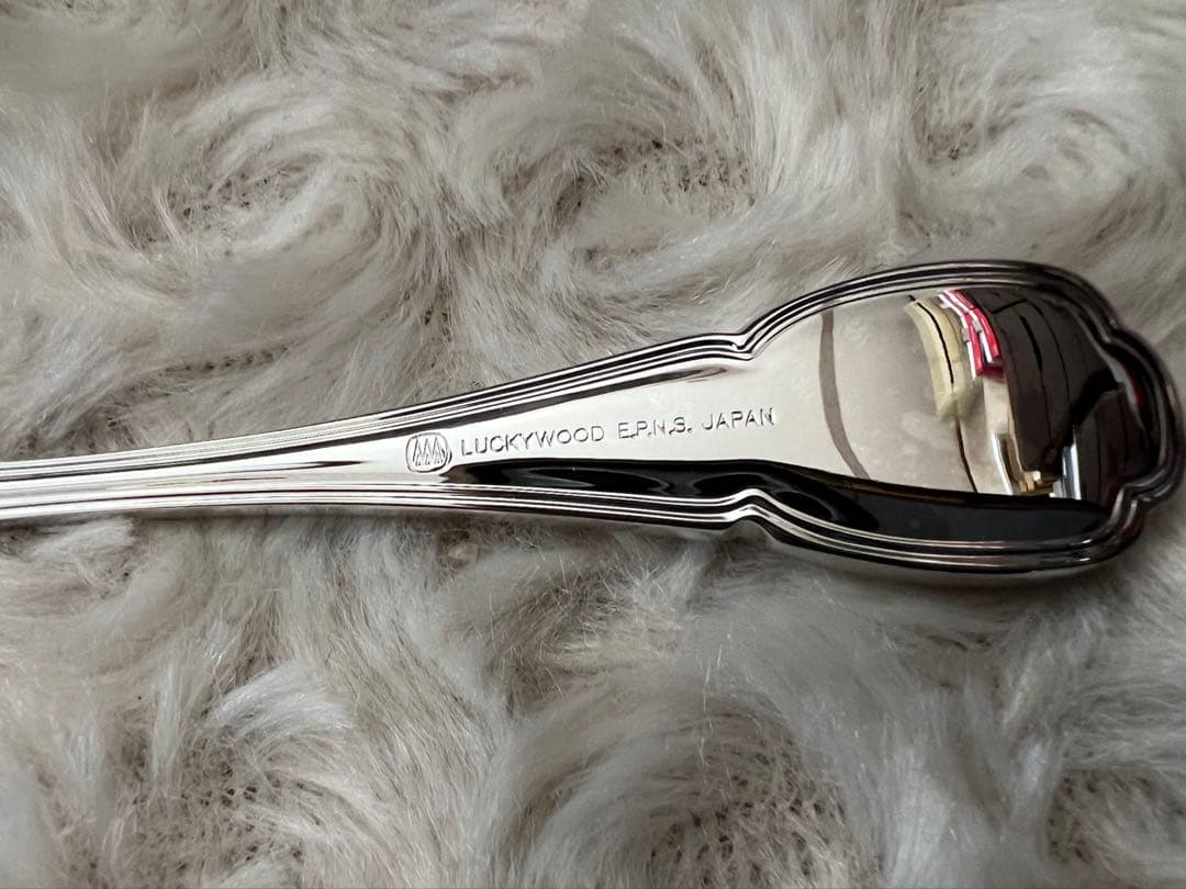 ラッキーウッド カトラリーセット　シルバーレーク　ケーキナイフ＆サーバー他