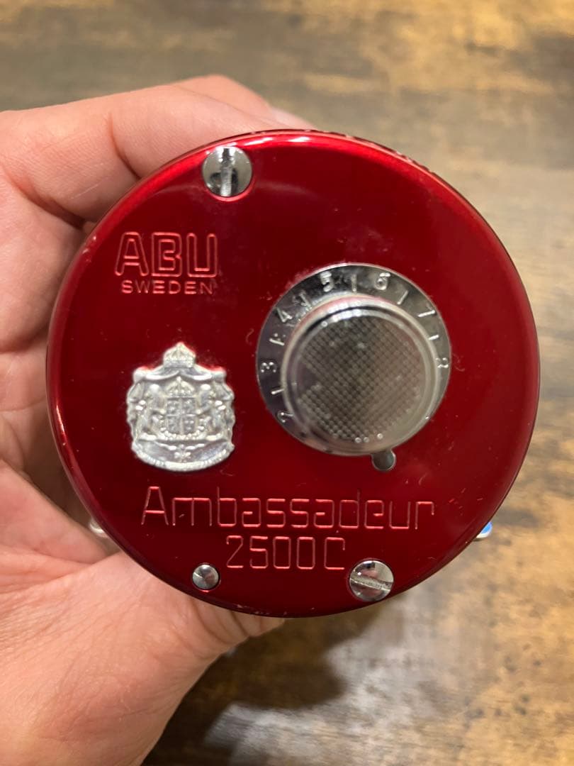 abu アンバサダー 2500C レッド