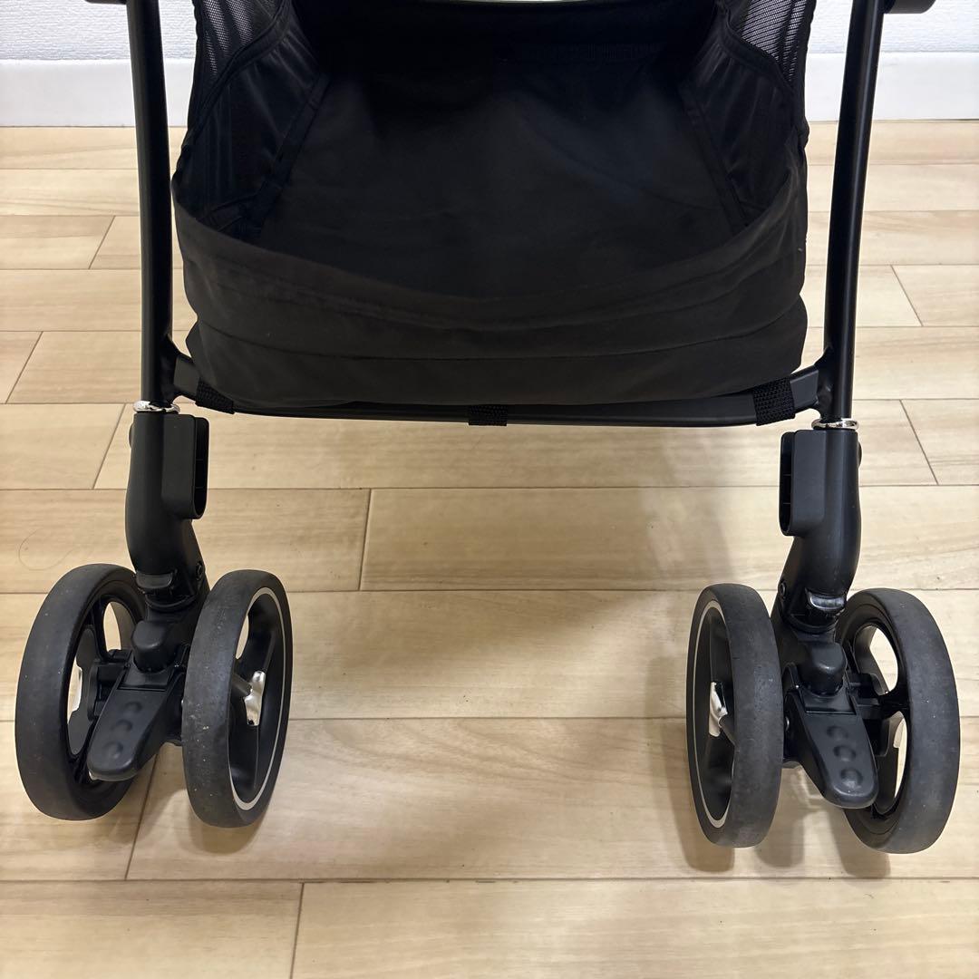 【美品】 Aprica ラクーナクッションフリー ネイビー 2141888