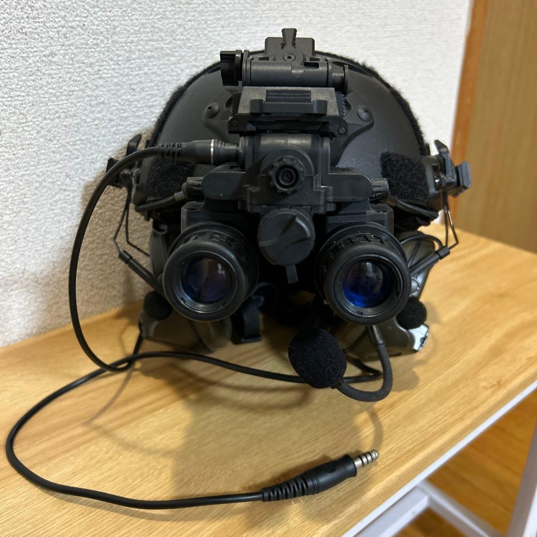 最終値下 1日迄の出品 ミニタリーヘルメット ナイトビジョン ヘッド レプリカ