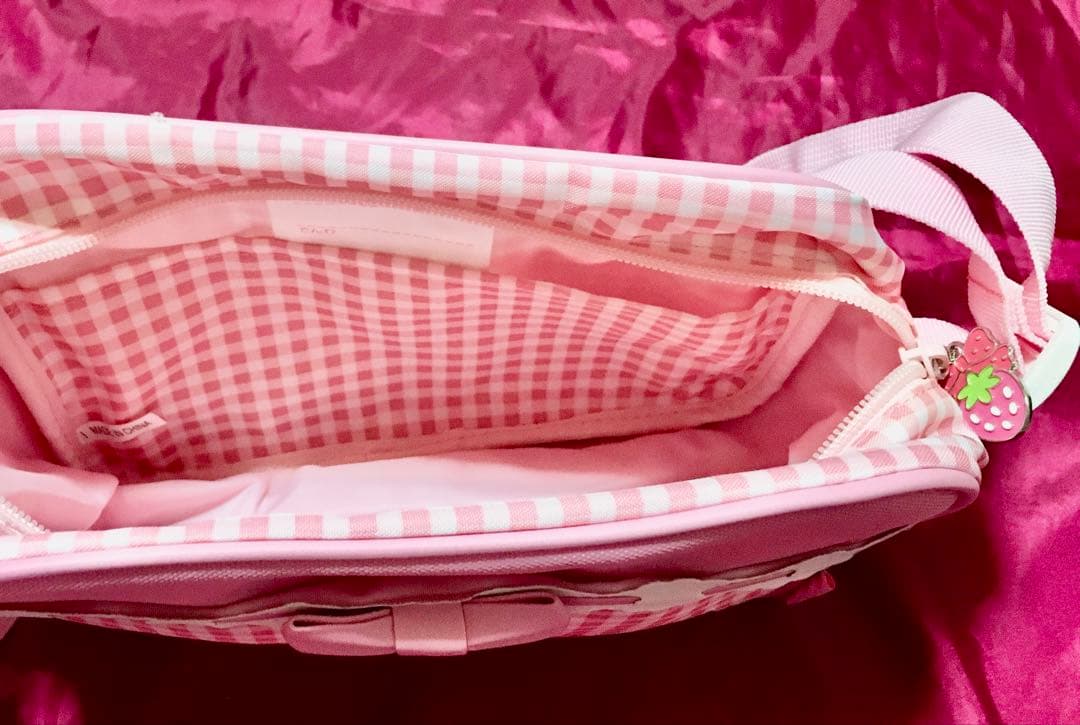 未使用　マザーガーデン　いちごショルダーバッグ