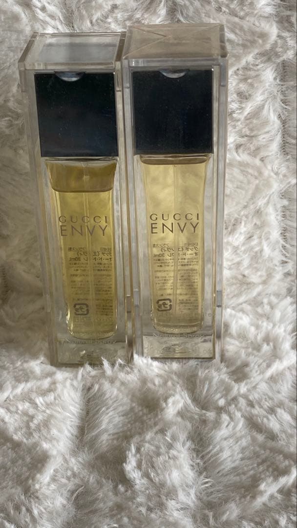 Gucci Envy（グッチ エンヴィ）30ml 香水 2点セットです。
