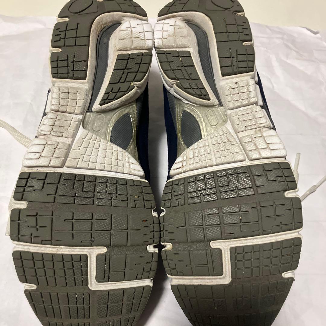 BENESU ベネシュ　機能性健康靴 スエードスニーカー　24cm