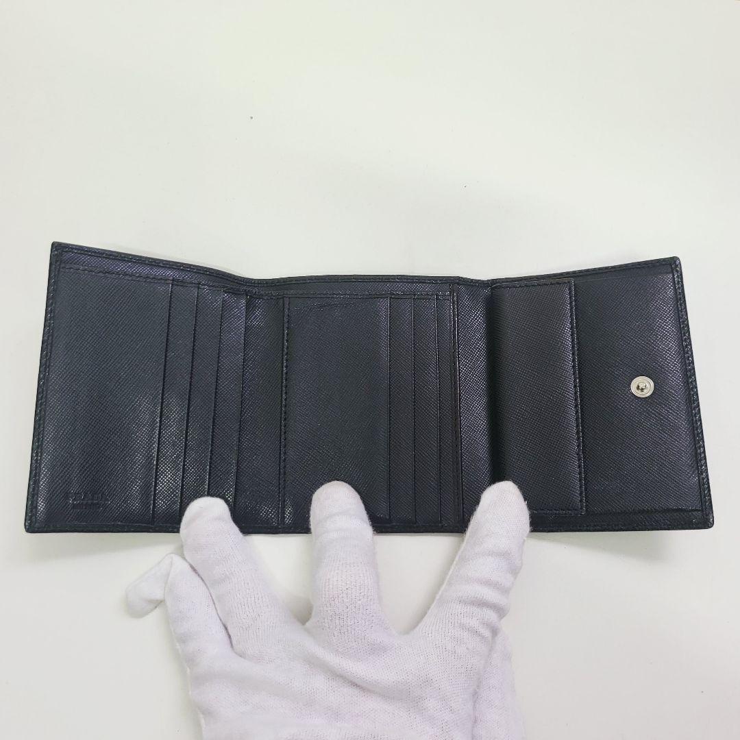 薫*様 PRADA プラダ 三つ折り財布 サフィアーノ 三角ロゴ ブラック