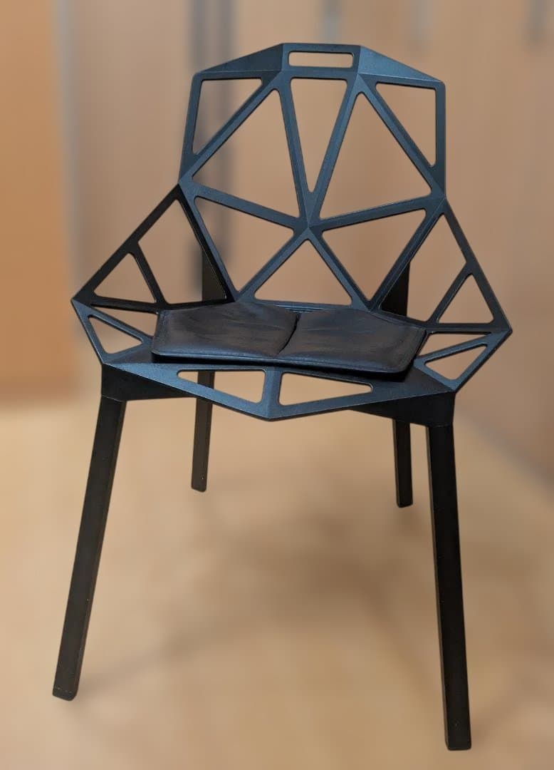 送込美品！MAGIS chair one革座面付きデザイナー椅子