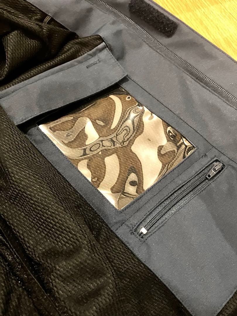 【美品】スキー&スノボ ウェア 上下セット