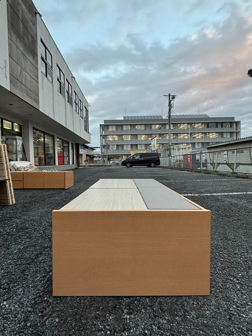 ②省スペースショートベッド ナチュラル 棚付き