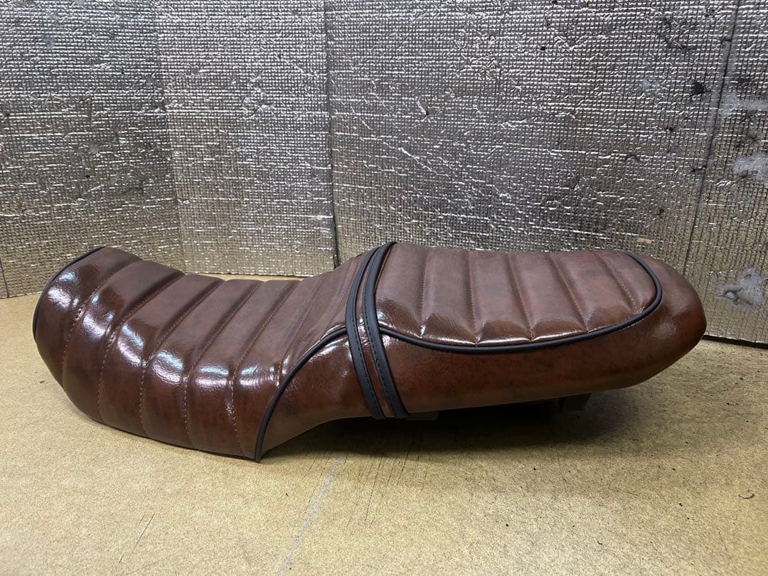 送料無料☆新品☆カワサキ☆バリオス2型用あんこ抜きタックロールシートフルキット☆