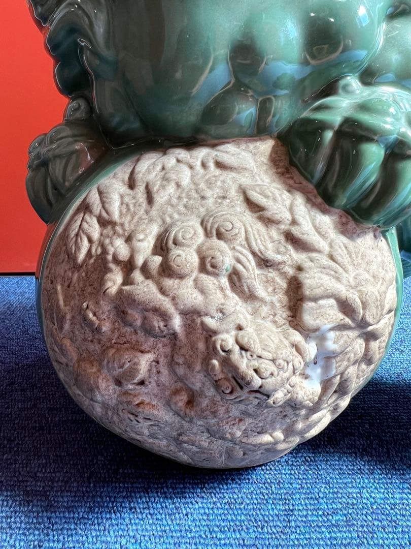 939 九谷焼　玉乗り獅子　魔除け　置物　時代物