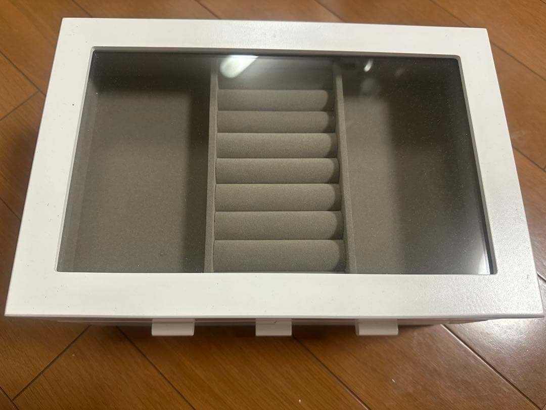 引き出し付きラッカージュエリーボックス