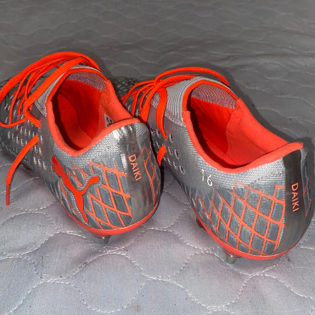 渡　大生　選手　サッカースパイク　取り替え式