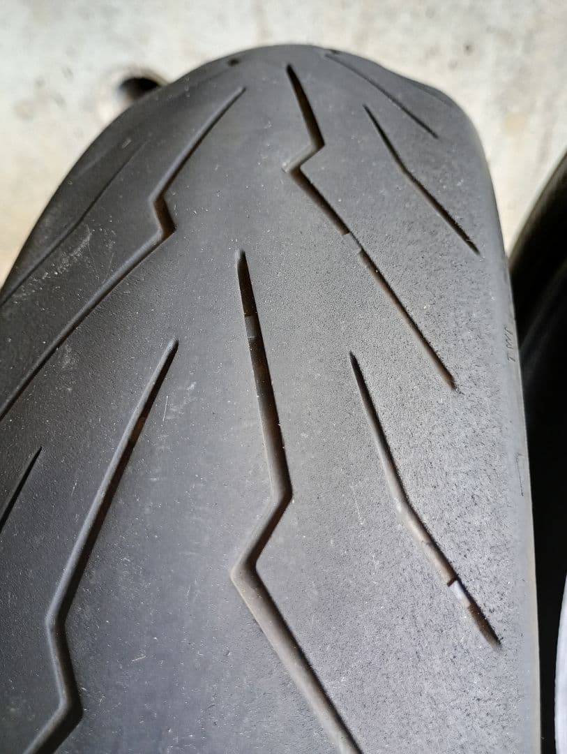 ピレリ ロッソ3 110/70R17 140/70R17 前後セット 中古溝あり