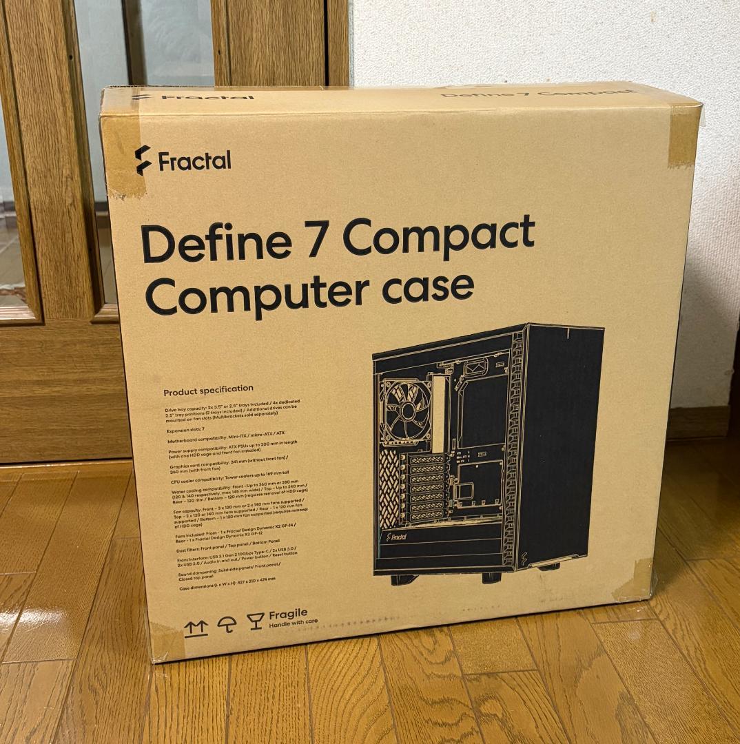 Define７Compact White 強化ガラスモデル