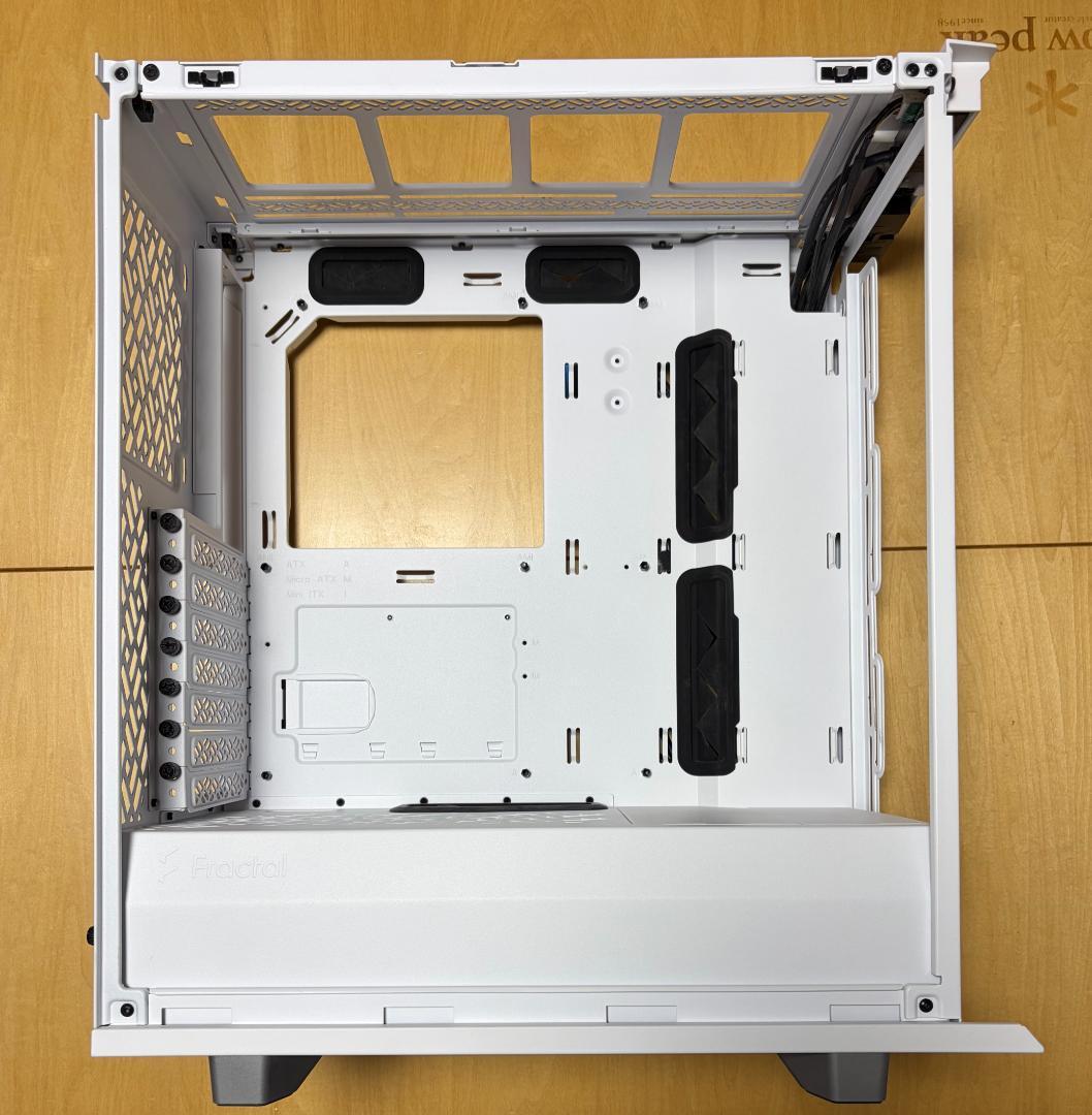 Define７Compact White 強化ガラスモデル