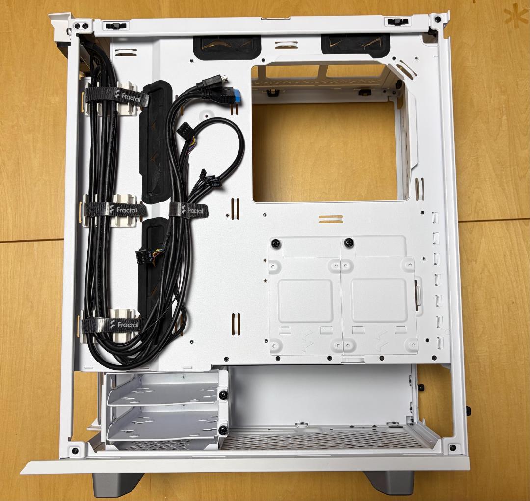 Define７Compact White 強化ガラスモデル