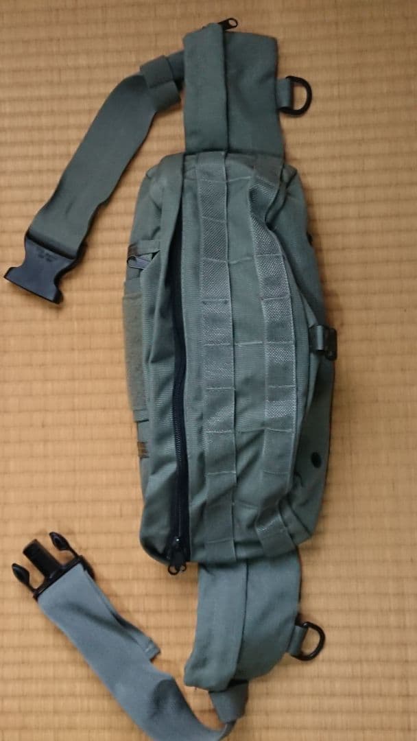 個人装備 AWS universal fanny pack