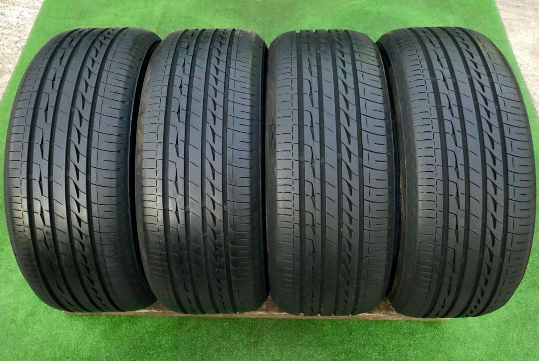235/50 R17 BRIDGESTONE REGNOラジアルタイヤ2023年