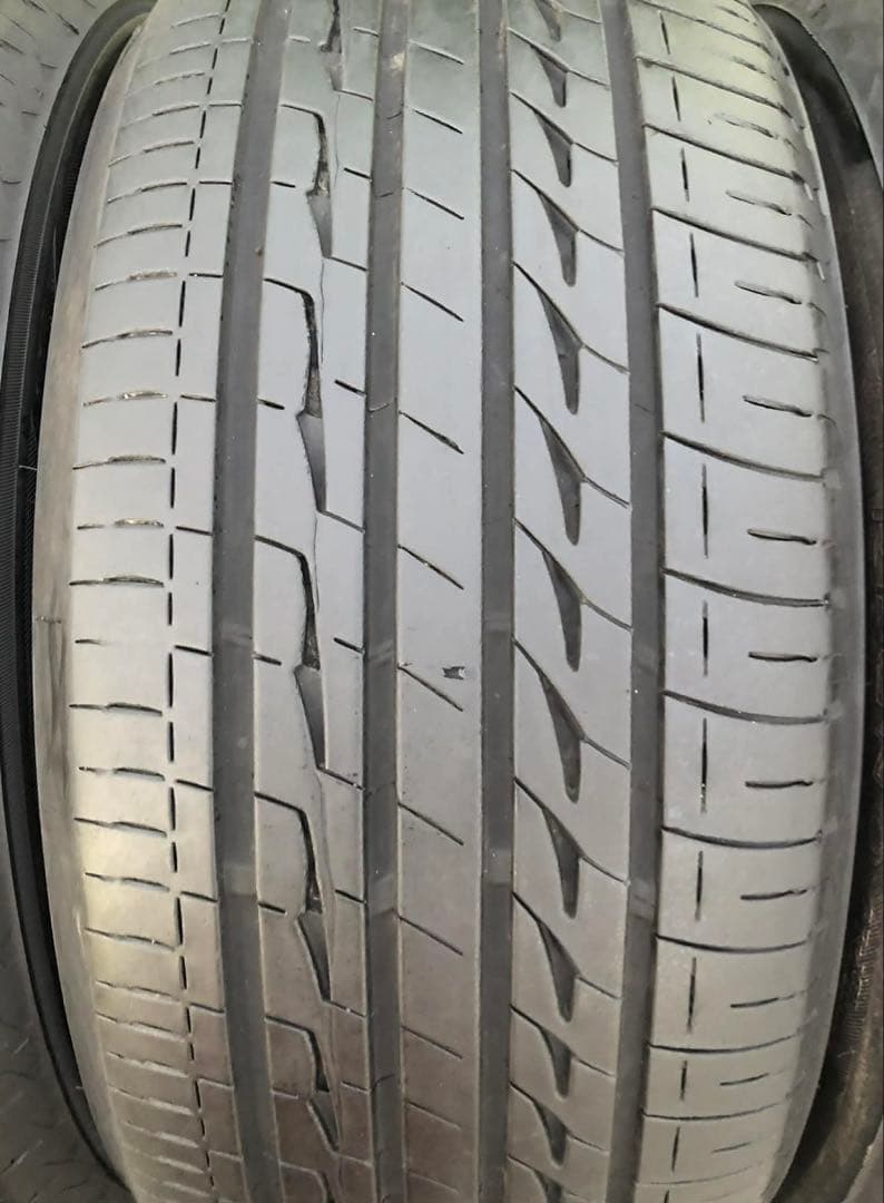 235/50 R17 BRIDGESTONE REGNOラジアルタイヤ2023年