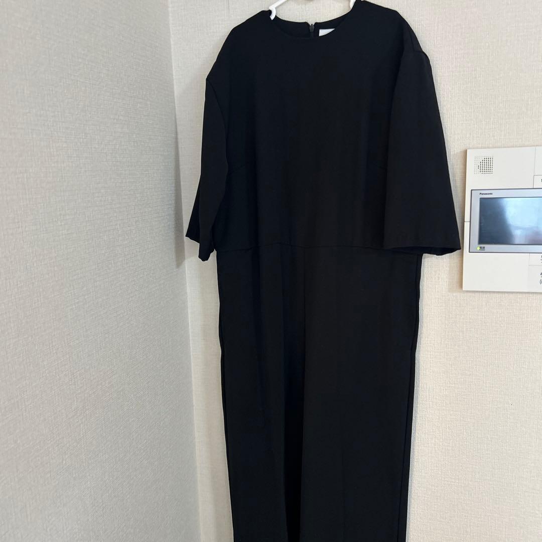 forme ジャンプスーツ