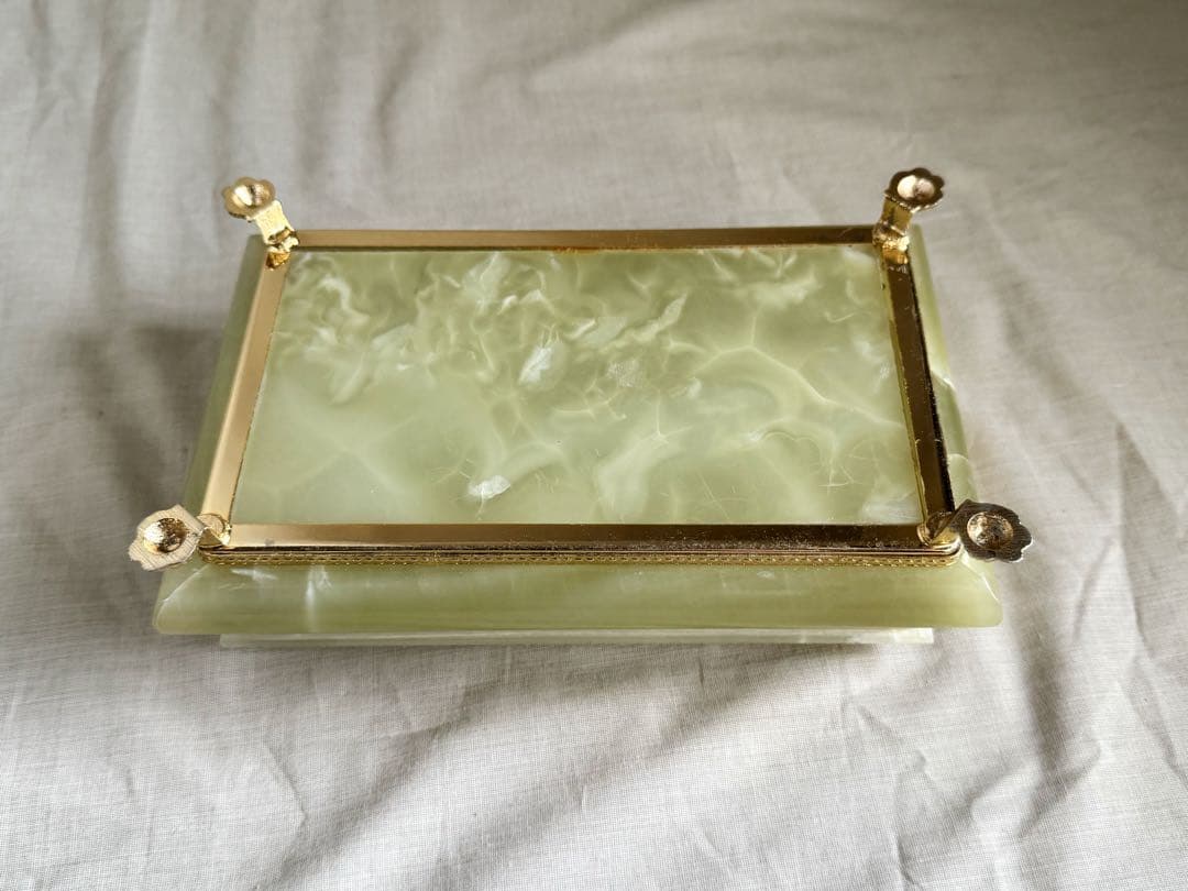 イタリア製 グリーンオニックス グリーンオニキス 天然石 ジュエリーケース 猫足