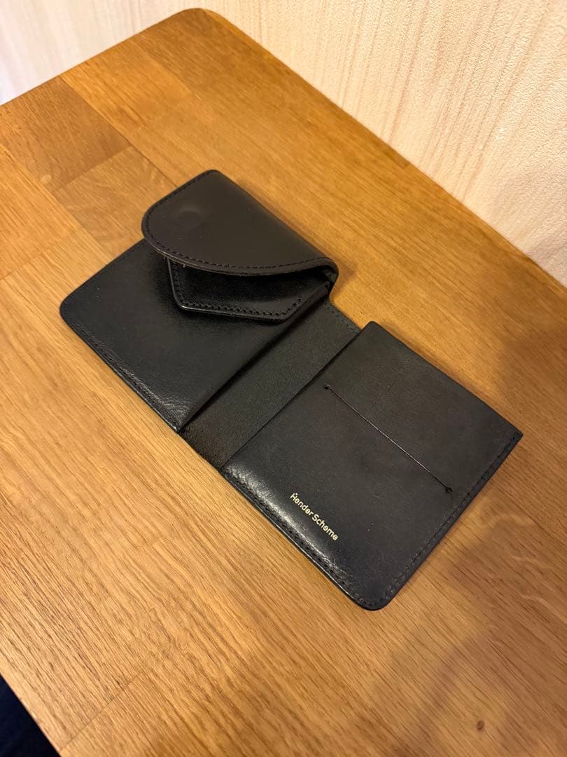 Hender Scheme ブラック 二つ折り財布