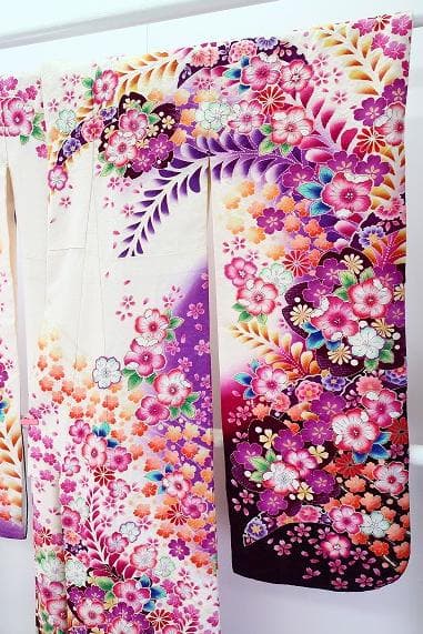 ★専用★振袖 辻が花 オフホワイト 銀通し 身丈165cm お洒落 フォーマル