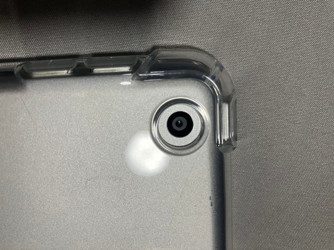 【訳アリ】iPad 第8世代 Wi-Fi 32GB シルバー ジャンク