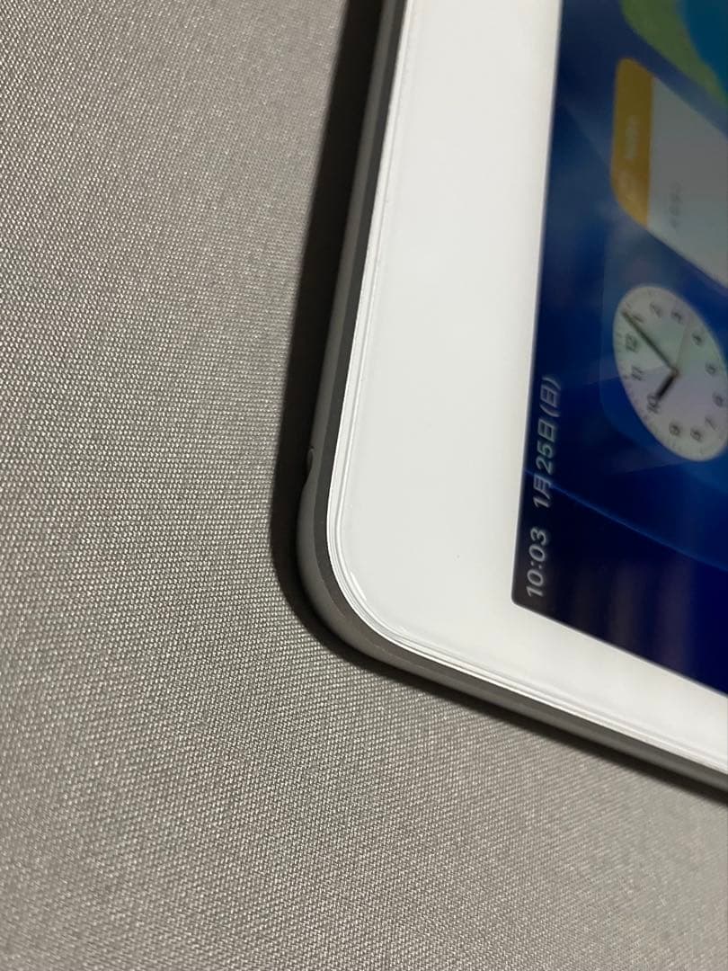 【訳アリ】iPad 第8世代 Wi-Fi 32GB シルバー ジャンク