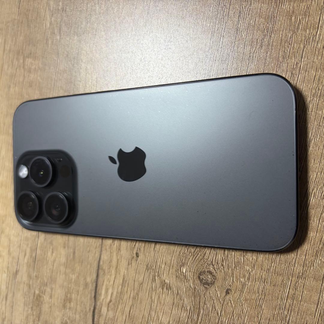 美品✨iPhone15pro 128GB