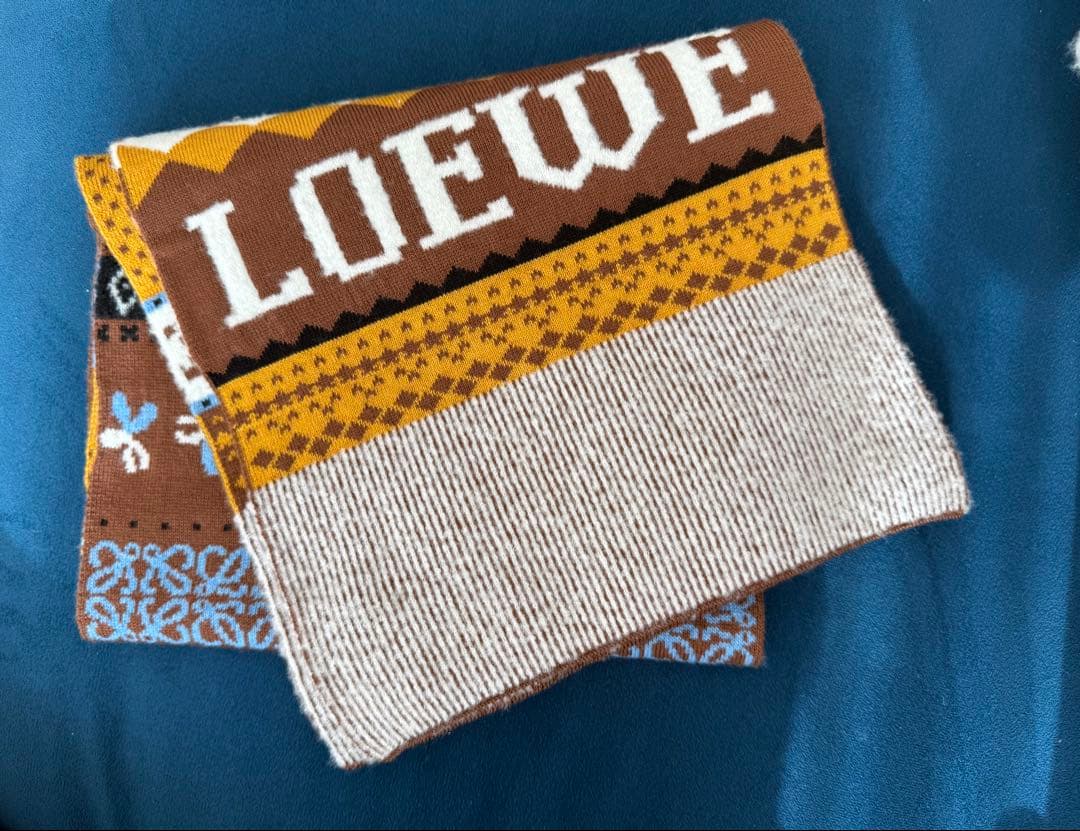 ロエベ　マフラー　マルチカラー