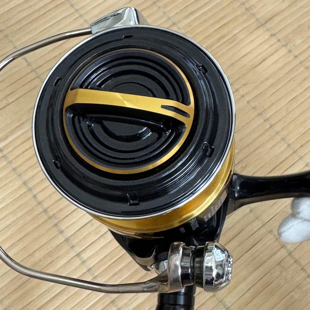 シマノ　20ステラSW 6000XG 新品未使用品